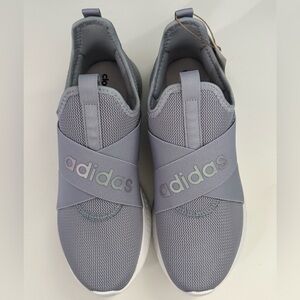 Adidas women’s sneakers NWT